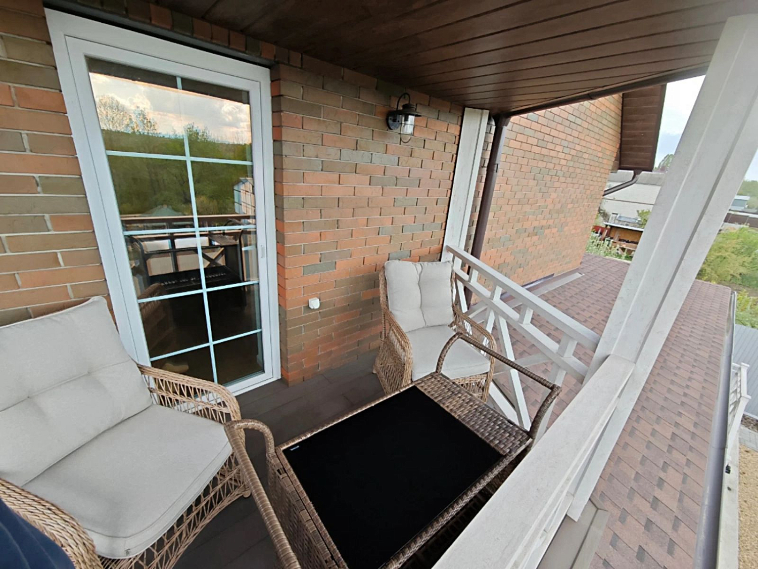 Комплект кресел Royal Family ISABELLA светло-коричневый: история о том, как два кресла становятся местом для самых искренних разговоров с видом на закат